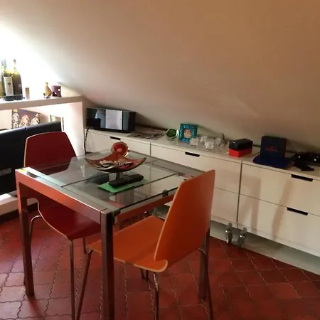 La Mansardina Di Mizi Daire